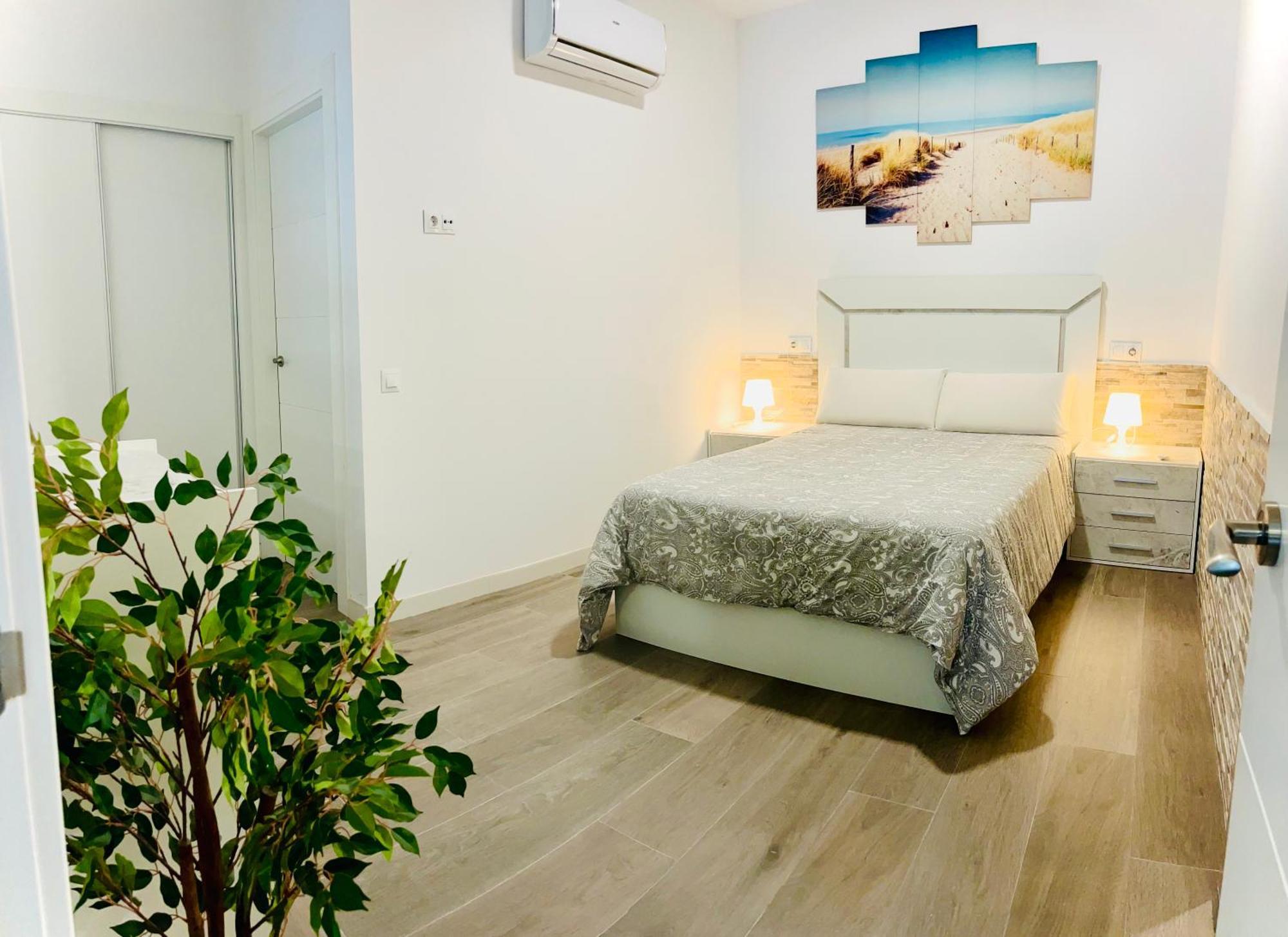 Luxury Carihuela Beach Торемолинос Екстериор снимка